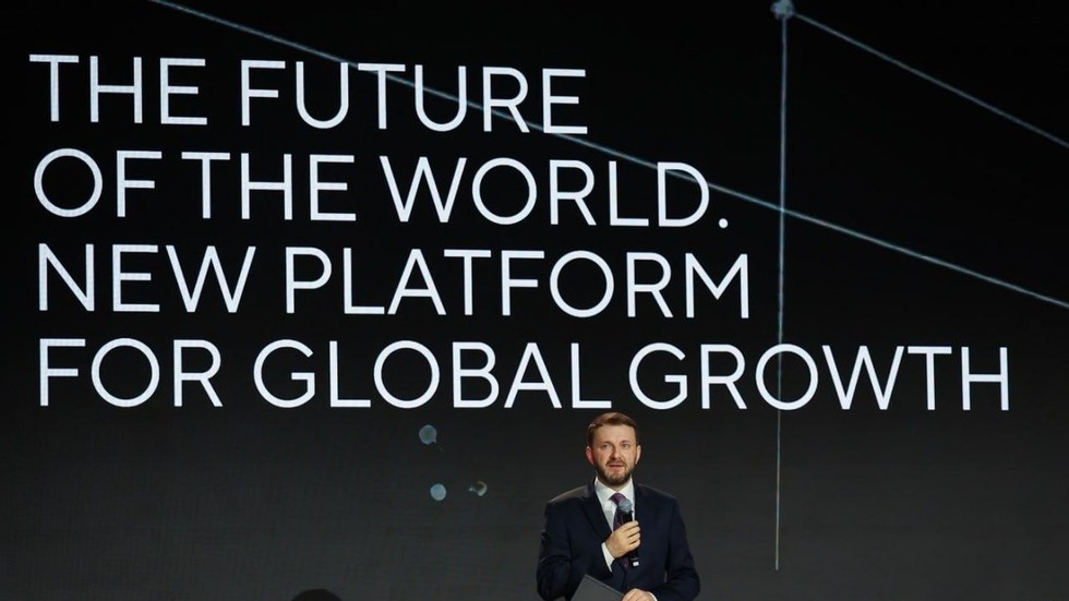 69e4b6f885f54078770565eb