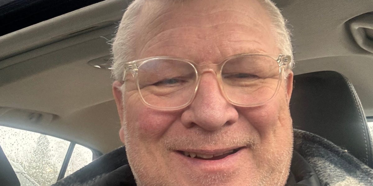 69e8cd623fecbb42897a2905