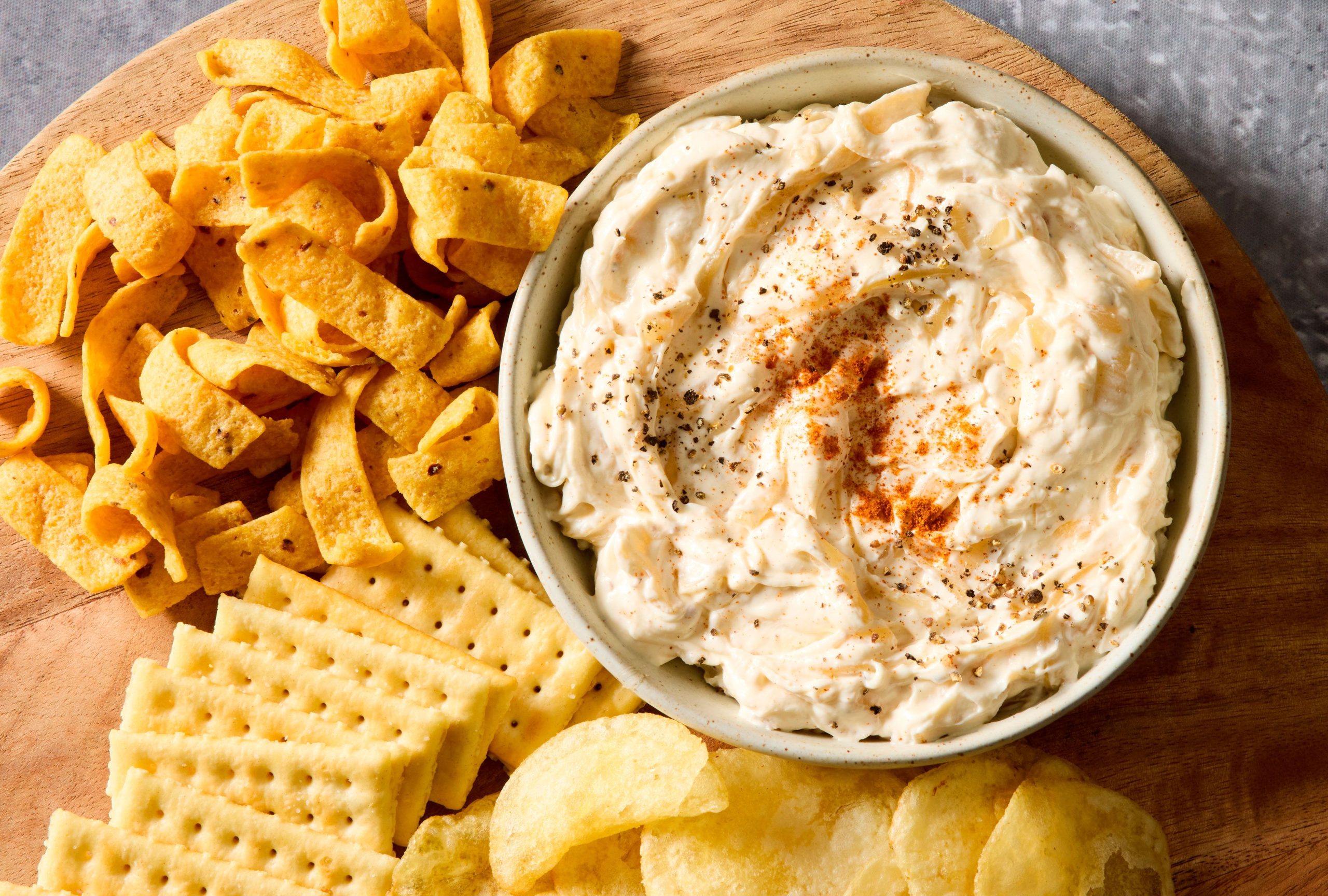 BHG Inas pan fried onion dip 2thRbIGbadc8bMnkQ Qlfd 773ead119aa5461e8264d344c161f100 scaled