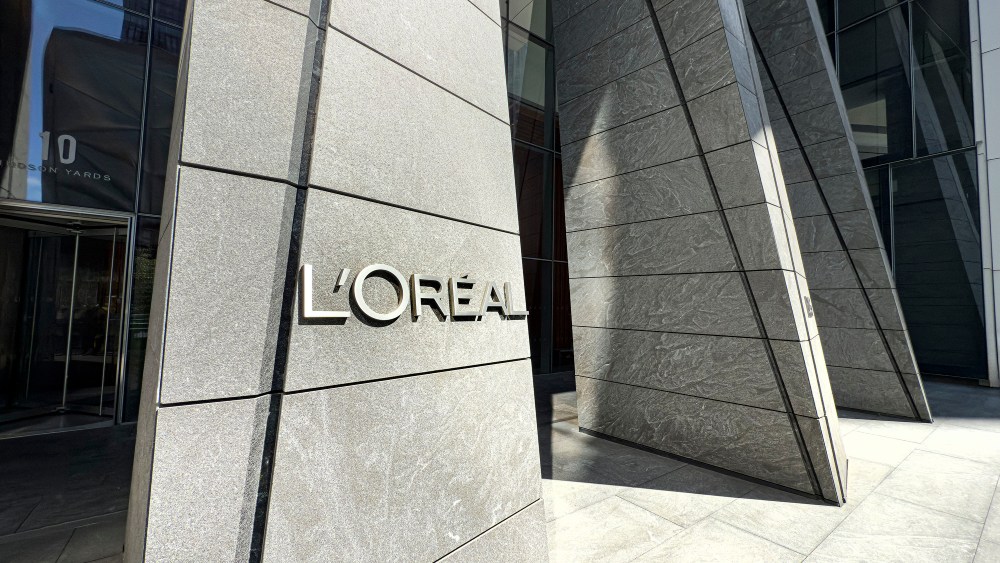 LOral Among Best Companies for Employees WithCancer 1 GettyImages 2266185771