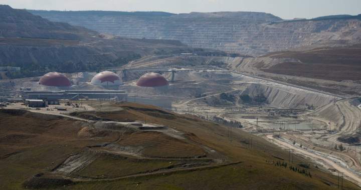 f97bcd9972ba158e6379b85d177b58118323822f09aefadd32b31c2174badcbd