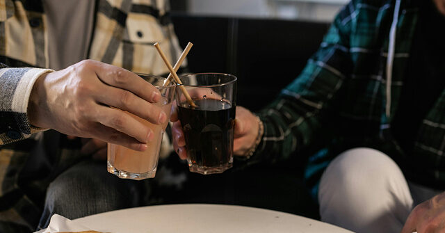 pexels a darmel pizza and pop 640x335 1