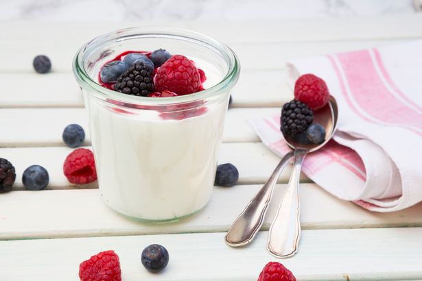 1 Glass of Greek yogurt with berries