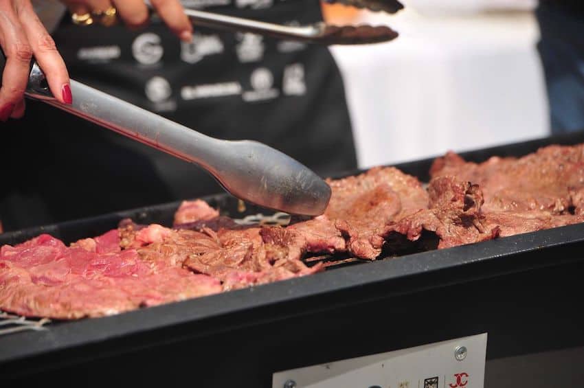 919229 Record Guinness Carne Asada impreso