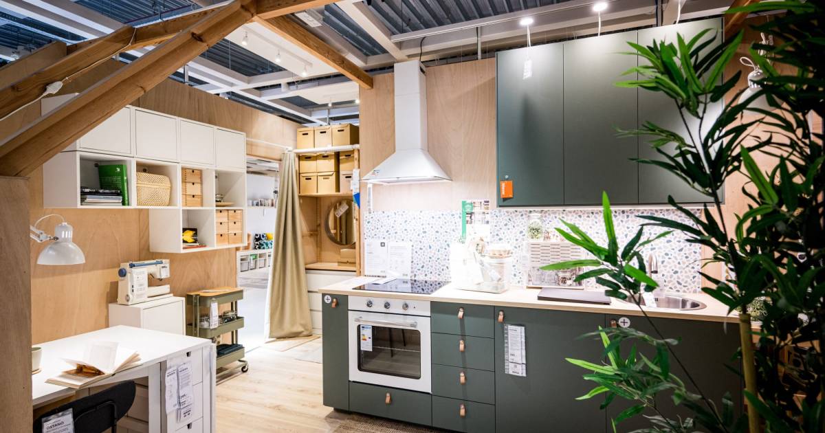 GettyImages 2218016487 The Kitchen Reset That Makes Cooking Feel Easier e1779308105896