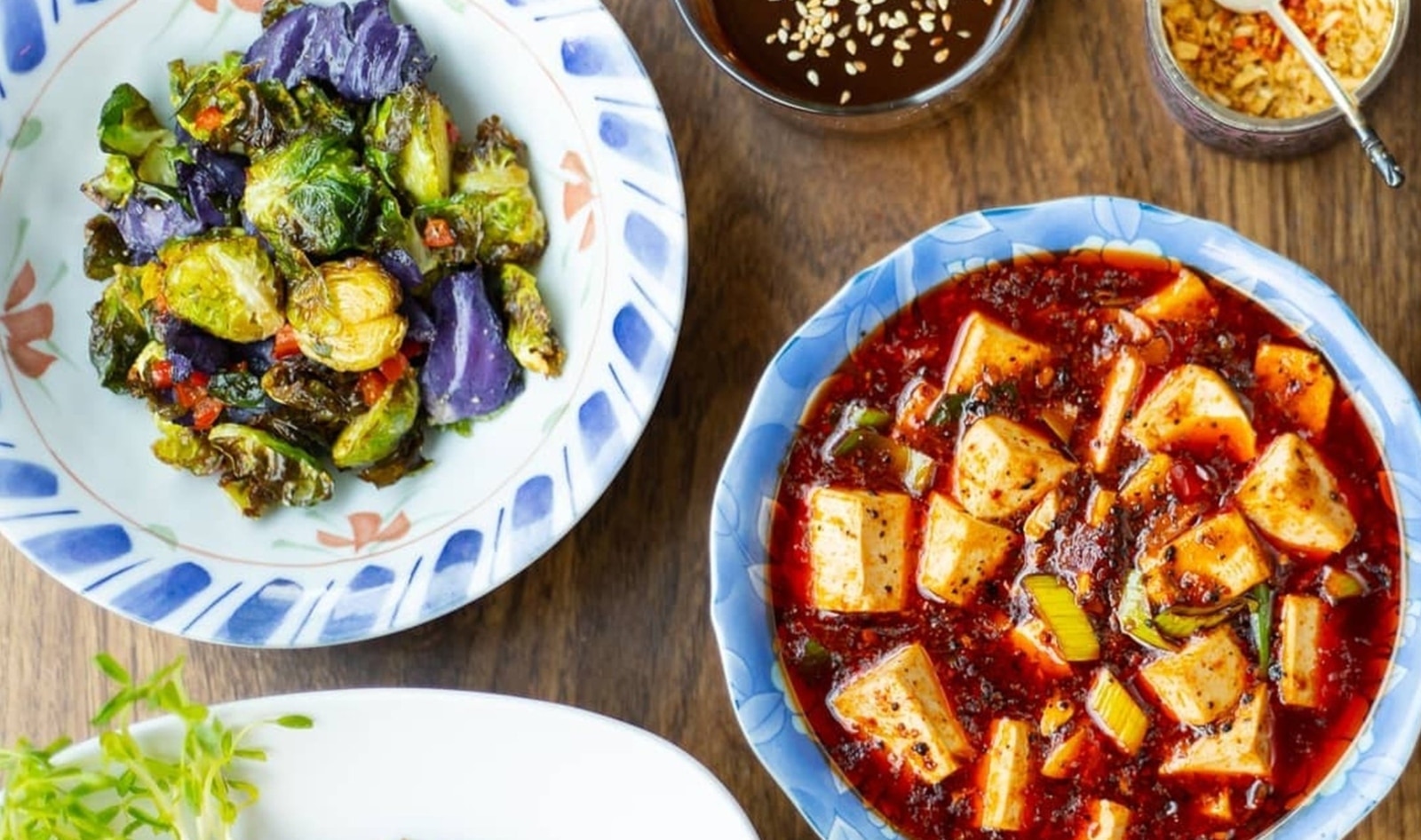 VegNews.veganchinesefoodnearme.SpicyMoon