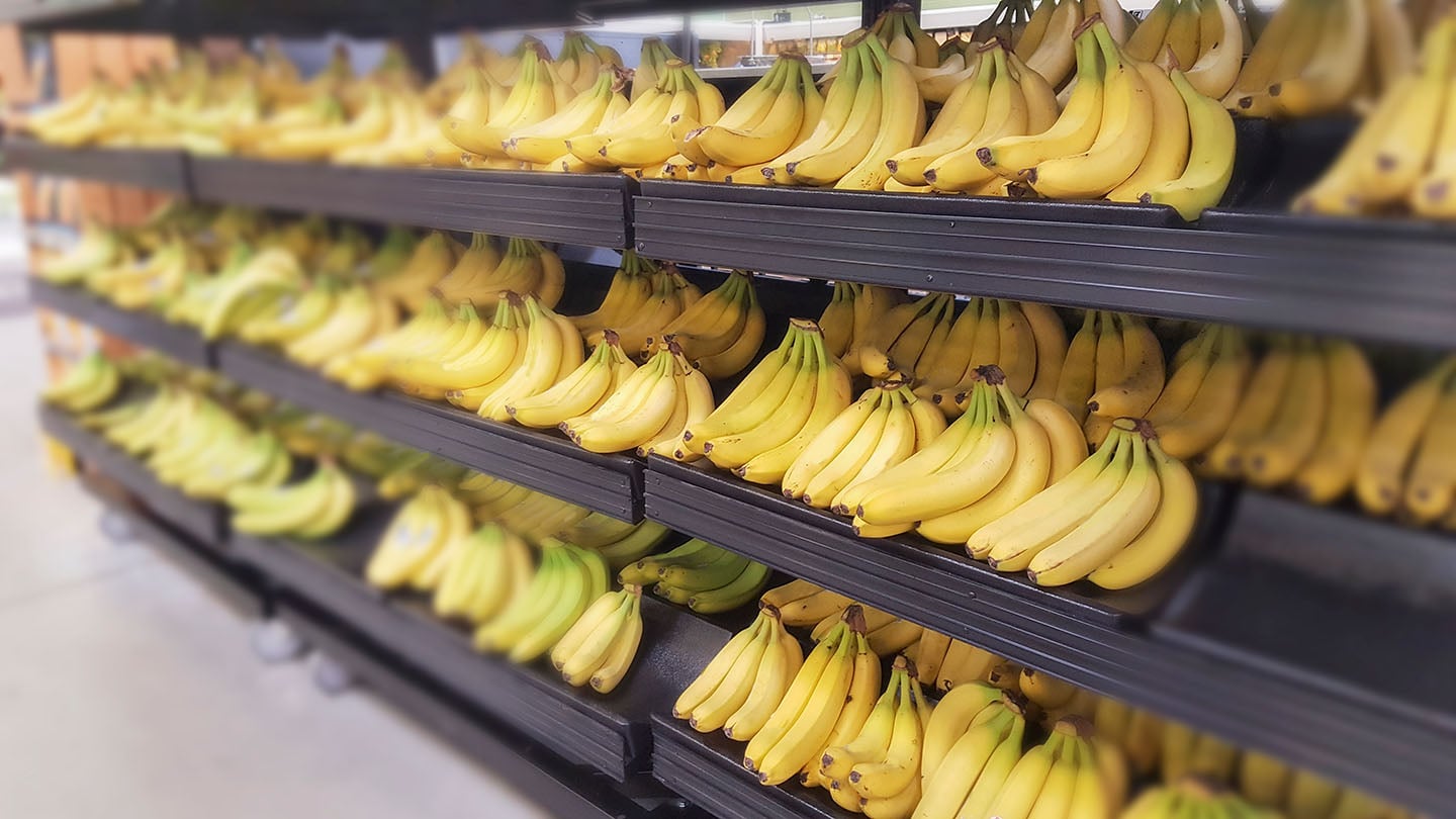 Online Grocery: Pricing for Both Humans and Bots - Bain & Company 1 45003 gettyimages 576906712 16 9