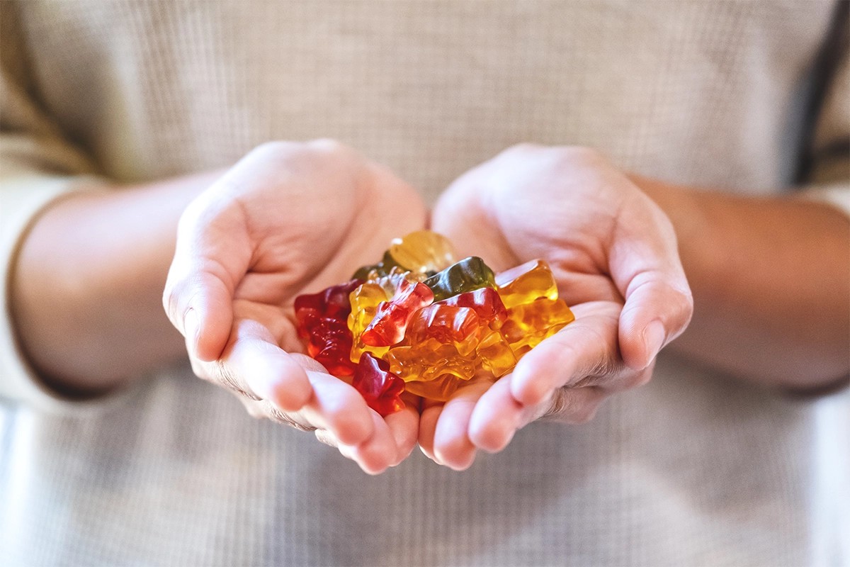 IFF targets plant-based gummy texture gap with pectin-carrageenan stabilizer launch - Food Ingredients First 2 639178181643028560Plant based gummies