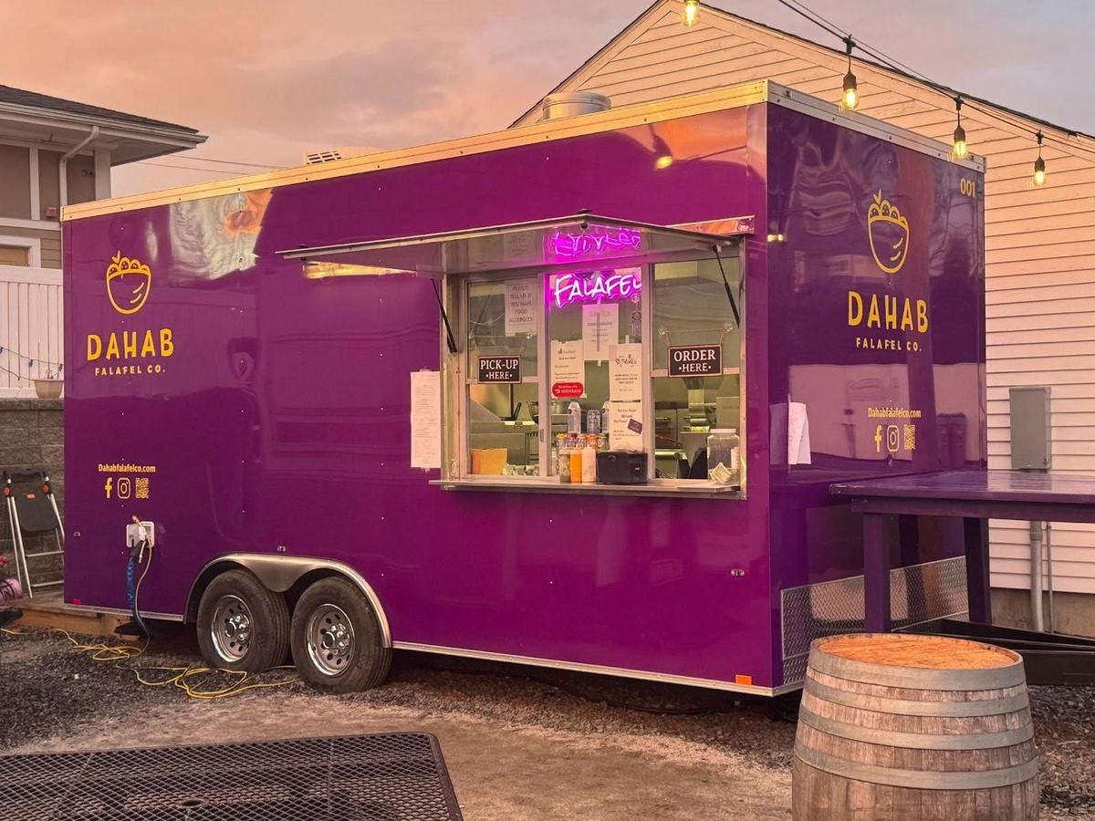 attachment dahab falafel co