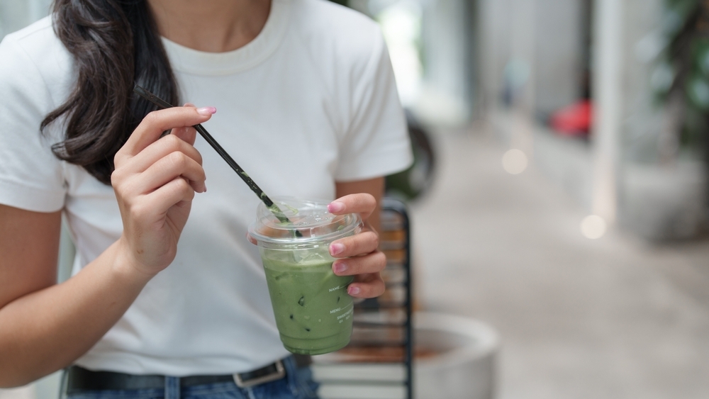 She saved $200K, quit her $250K tech job, and now pays herself $33K to run a matcha cafe in Manhattan - Yahoo Finance 1 d070c543bbab25f9ce565c170eebaee3