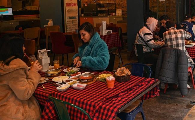 Restaurants, cafes introduce detailed menus 1 6a4435e9d76e93b6a8a9d8f8
