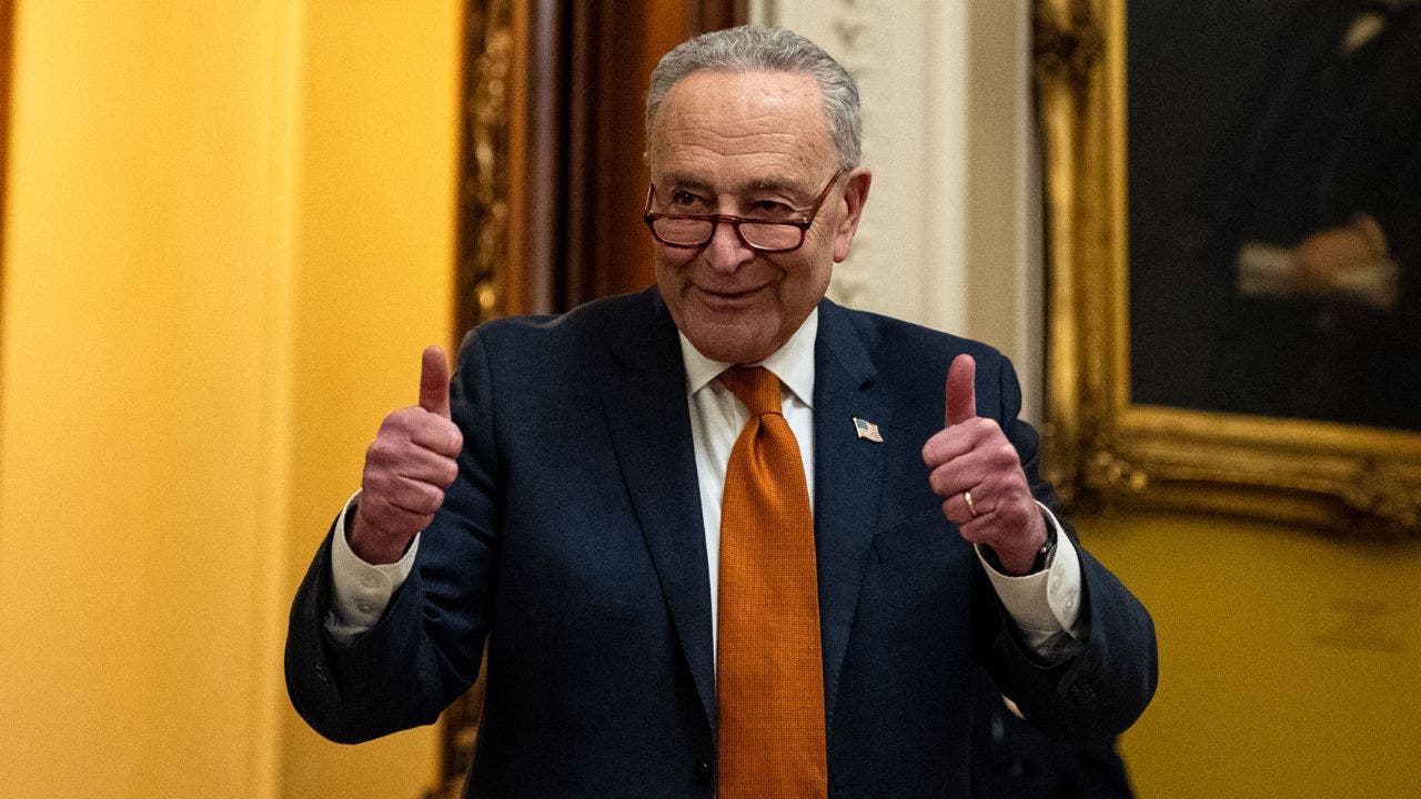 STEVE FORBES: Chuck Schumer has a beef with beef, but doesnt even know how to grill it 3 chuck schumer thumbs up