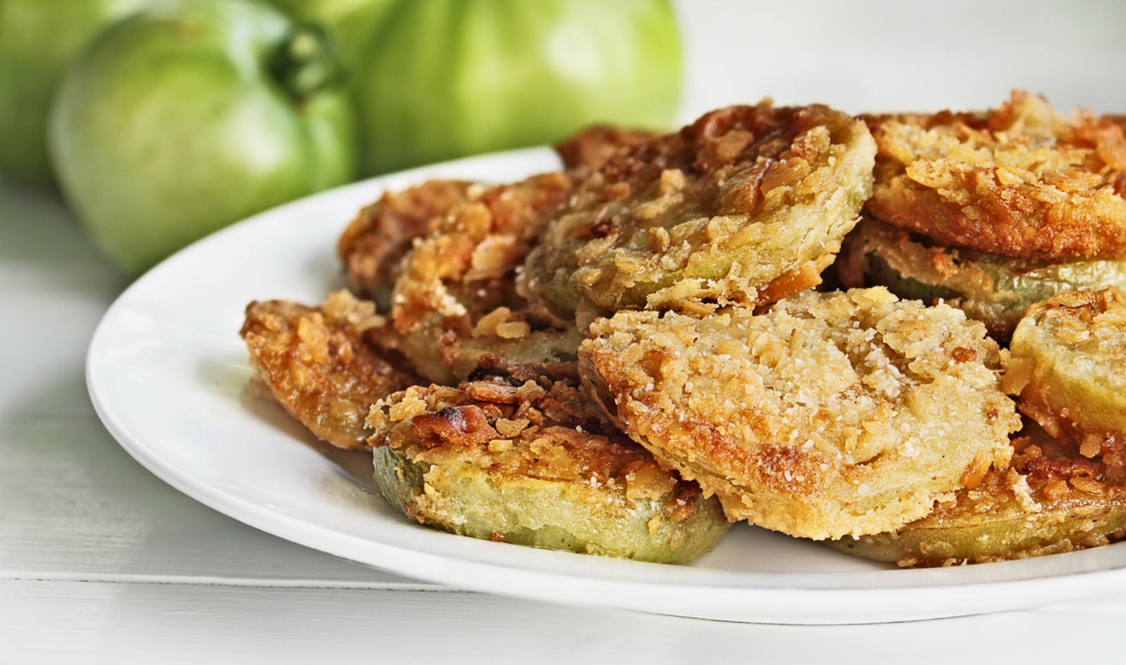 Tangy, Crispy, Golden: Fried Green Tomatoes Are Our Newest Summer Food Obsession 5 fried20green20tomatoes