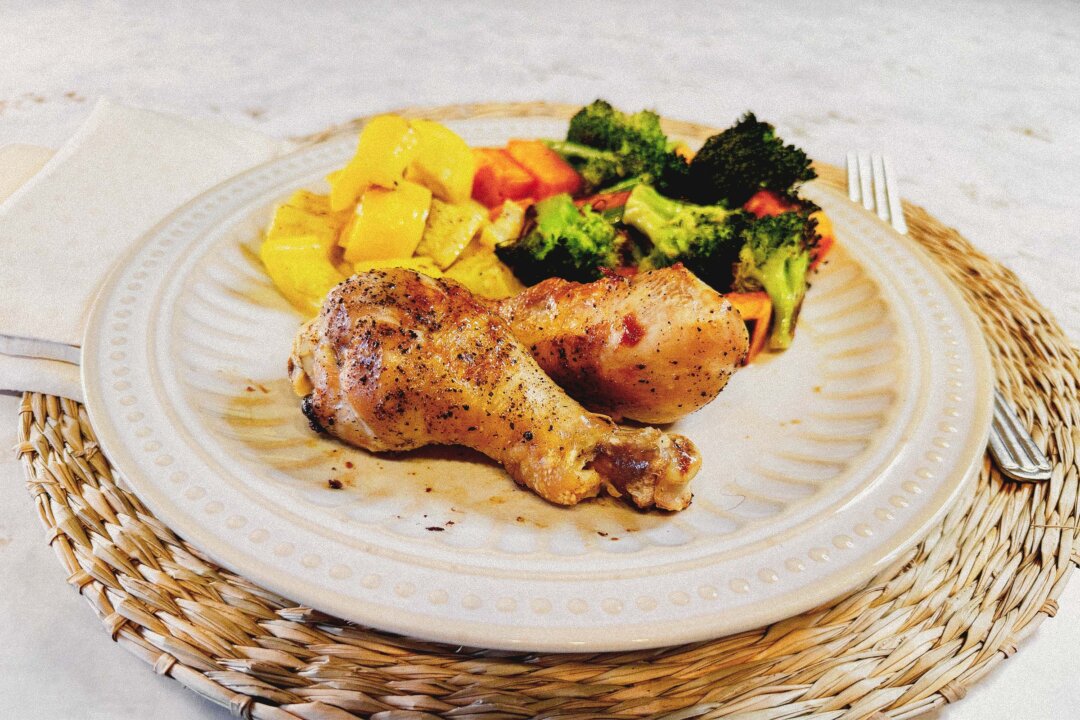 The Science of Crispy ChickenWithout the Harmful Compounds 3 id6055808 6016784 Oven Roasted Chicken Drumsticks 1080x720 1